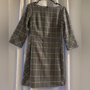 H&M dress. !! Bundle Discount: Buy 3+ items and get 30% off !!